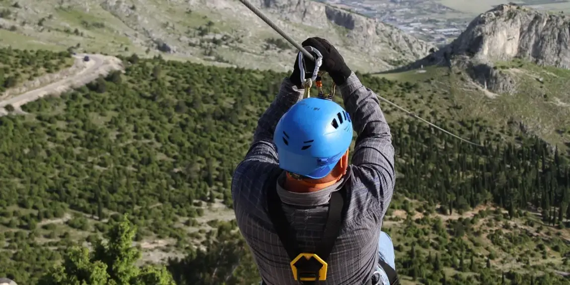 6 fede klatreparker på Sjælland du kan give ham i gave
