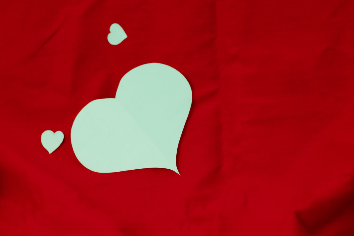 Fra hende til ham - 10 julegaveideer til når magien i soveværelset er slukket