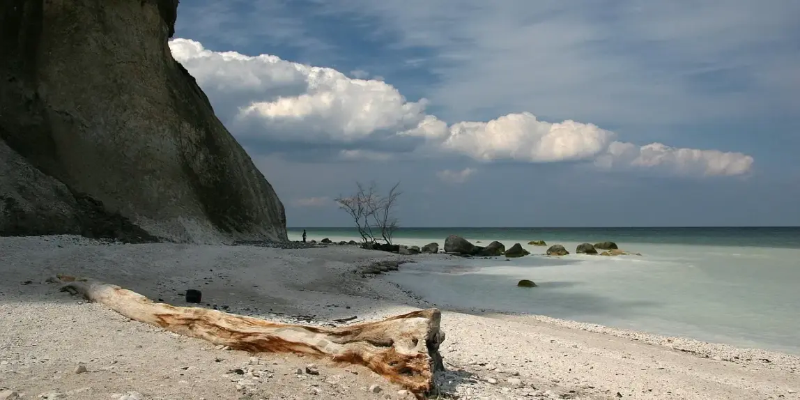 Kan man give en havkajaktur ved Møns Klint som gave til ham?